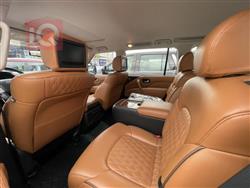 Infiniti QX80